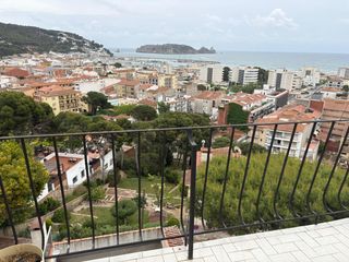 Casa en Mediterrania 17. Villa la estrella de mar: oportunidad única por vistas, espacio