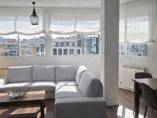 Piso en Oña 25. Vivienda de 120 m² totalmente reformada con 4 dormitorios. muy l