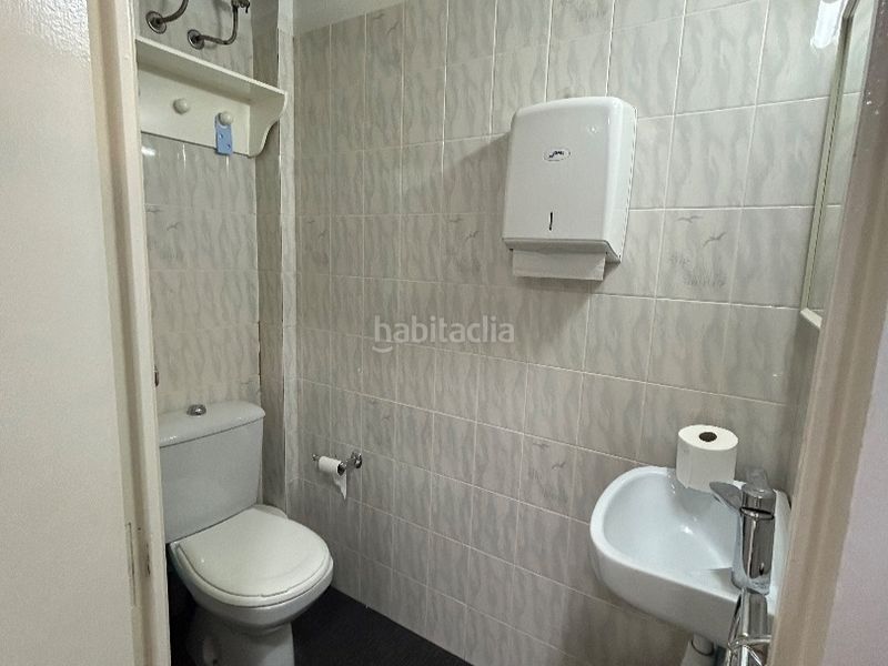 Foto 5663faf6-4b2a-4d4a-9759-9c2ab58eb2f6. Local comercial a avinguda montgó 49 a Port - La Clota - Puig Sec Escala (L´)