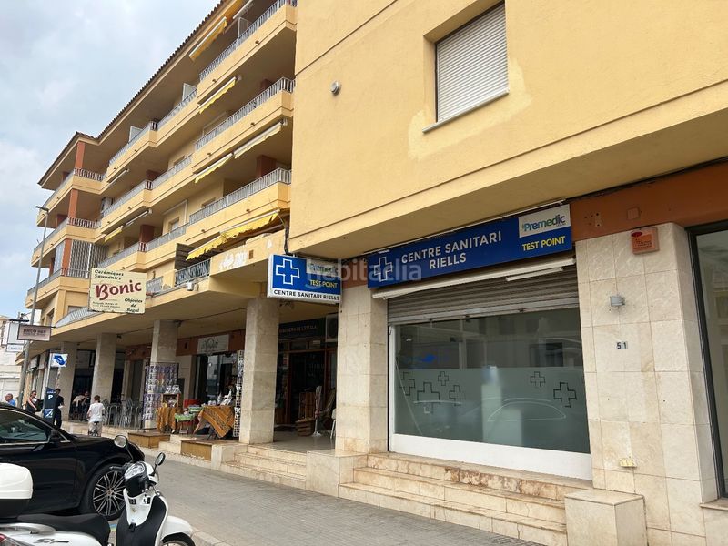 Foto f78050ae-12a4-4287-91aa-97e0aae483f5. Local comercial a avinguda montgó 49 a Port - La Clota - Puig Sec Escala (L´)