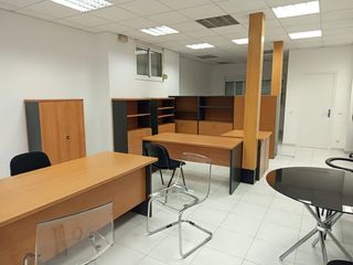 Local Comercial a Avinguda doctor francesc massana 9. Local en perfecta ubicación