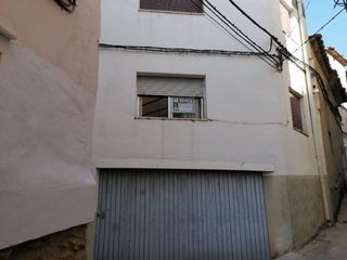 Haus in Calle la paz 25. Casa en oliete de oferta!!! disfruta del mundo rural y este fant