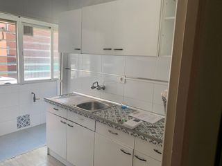Pis a Maria jesus 12. Piso 3 habitaciones