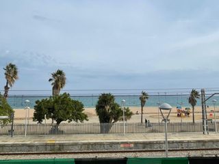 Piso en Carrer del mar 0. Piso primera línea de mar