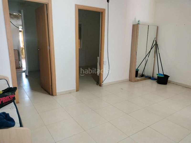 Foto 5c64c390-7432-42ad-8318-52393d2b5aa7. Casa en carrer mas torrents 26 gran oportunidad : casa con infinitas posibilidades de reforma y división en la mejor zona en Blanes