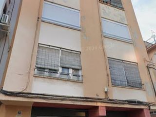 Pis a Polo bernabe  21. Una oportunidad en esquina, con luz natural y ubicación consolid