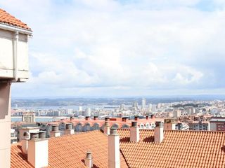 Dúplex en Calle simón bolivar  23. Ático dúplex con vistas panorámicas a a coruña, playa de riazor