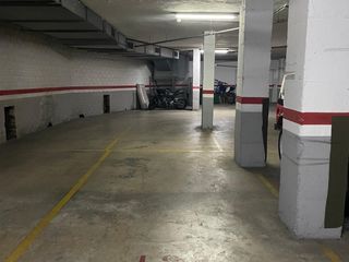 Parking coche en Calle porto 21