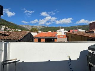Lloguer Masia a Calle la villa 19. Casa de pueblo reformada  con vistas a la montaña