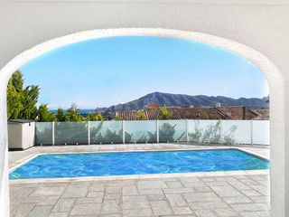 Lloguer Casa a Calle houffalize 14. Villa con vista al mar