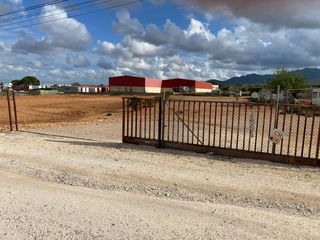 Solar industrial a Ctra. eix de l'ebre, km 0 500. Oportunidad de inversión: 8544m2 suelo industrial y comercial en