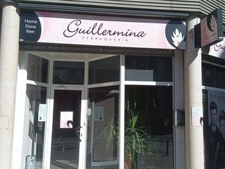 Transfer Business premise in Covadonga 357-359 local 2 bis. Se traspasa peluqueria centro sabadell con cartera de clientes
