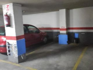 Parking coche en Daoiz i velarde  4. Ideal inversores plaza parking plaza sants