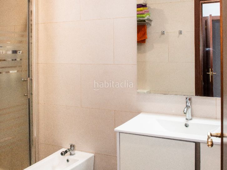 Foto b1d4f881-712e-44e1-a299-d871d4d391e2. Piso en carrer de sant antoni 1 piso de 5 habitaciones en 2ª línea de mar en Mataró