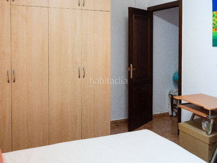 Foto cea88133-dc46-4a63-9b98-dbb9c6ddff19. Piso en carrer de sant antoni 1 piso de 5 habitaciones en 2ª línea de mar en Mataró