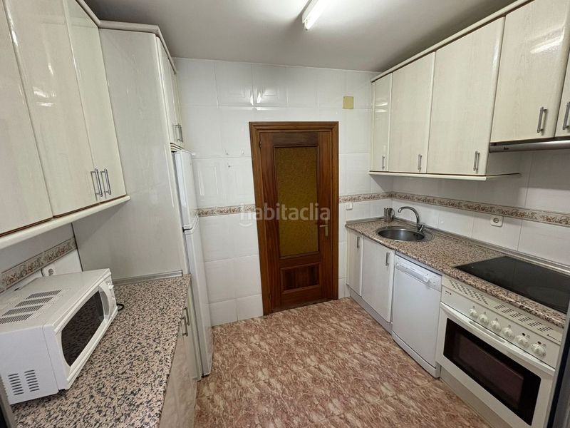 Foto b21a3376-7a06-461b-a50e-1c853fdb8e79. Pis a mar de aral 7 a Pinar del Rey Madrid