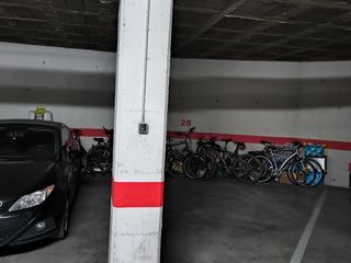 Miete Autoparkplatz in Carrer arboç 2. Garaje grande en alquiler