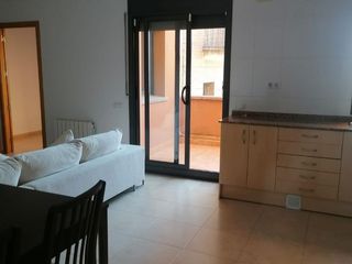 Rent Flat in C/ vallhonesta 11. Magnifico piso