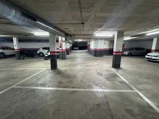 Posto auto in Sant celoni  145. Plaza de parking para coche familiar en venta