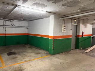 Aparcament cotxe a Prat de la riba 125. Parking prat de la riba