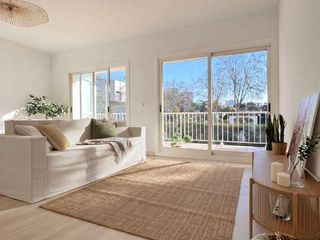 Piso en Carrer roma 11. Pis de 2 habitaciones con terraza de 30m2