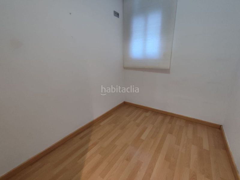 Foto efb4ce3c-4e59-4df2-aac7-dee7c3e1f19c. Flat in bruc 59 in Fondo Santa Coloma de Gramenet