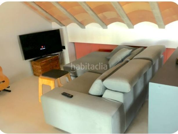 Foto ef2453c1-4481-4550-8c86-4b84f6f48d9a. Alquiler loft en avinguda neptú 36 estudio en primera linea de playa de daimus en Daimús