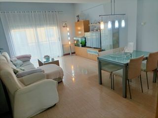 Appartement à Ronda tapies 48. Se vende duplex con trastero
