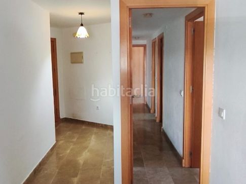 Foto f22f26a2-6c48-406d-9fbe-e60afb29e27d. Piso en calle la montaña 2 magnifico piso en zona nueva Camas - marcelino camacho Camas