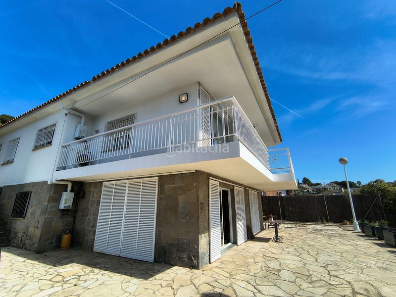 Foto 20f84627-90e2-4e41-b758-015ce5e25c01. Haus in carrer de xaloc 6 in La Sentiu Gavà
