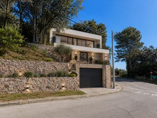 Terreno residenziale in Faig 29. Terreno de 552m² en vallserena – ¡con muros ya hechos y orientac