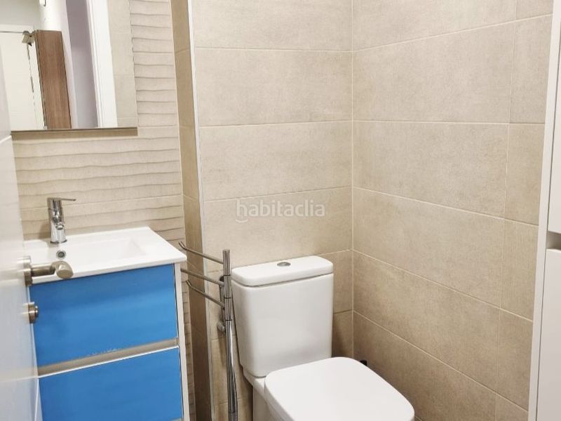 Foto ef2d967b-6c79-4dd0-ad5f-edc7aebb6482. Piso en calle palangreros 19 2a en Puerto Deportivo Fuengirola