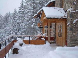 Chalet in Avenida supermolina 11. Hotel en venta en pistas de esqui