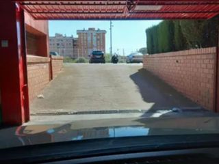 Parking voiture à Carrer riu brugent 6