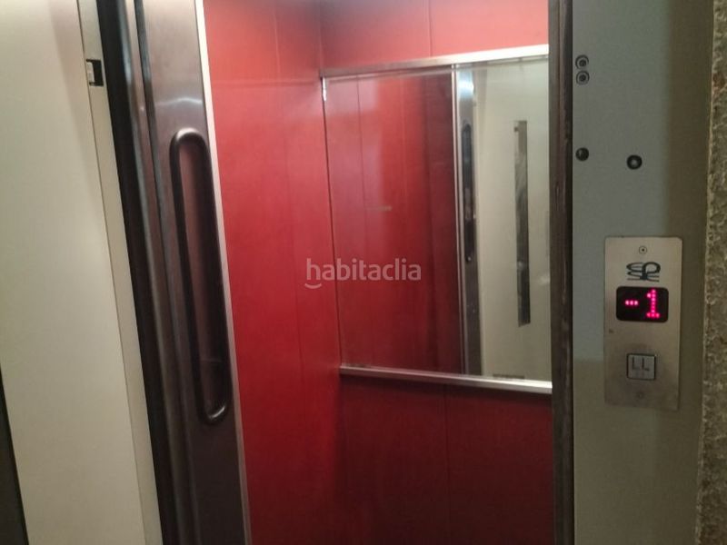 Foto 06e086e6-b628-4f5f-9861-6b88e640338c. Aparcament cotxe a rocafort 79 a Sant Antoni Barcelona