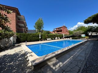 Flat in Avinguda de castelldefels 108. Conford en cambou