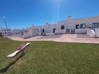 Apartament a Carrer de morella 2. Font nova- tierra irta