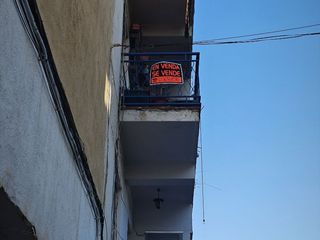 Appartement à Calle sunyer 12112. Piso espacioso y muy bien iluminado