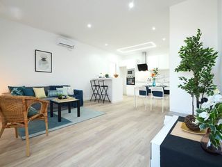 Dúplex a Carrer santa teresa 7. Un dúplex con alma de casa y amplios espacios que marcan la dife