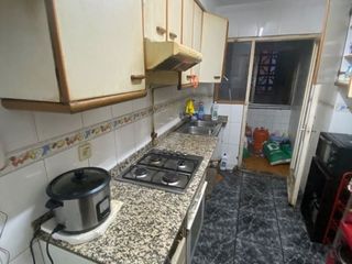 Piso en Doctor ferran 18. Piso de 4 habitaciones