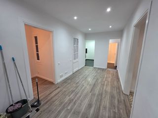 Lloguer Pis a Avenida mistral  72. (barri de sant antoni)