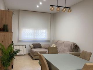 Rez-de-chaussée à Calle calderon 5. Bajo reformado con patio en torreblanca (castellón) | calle cald