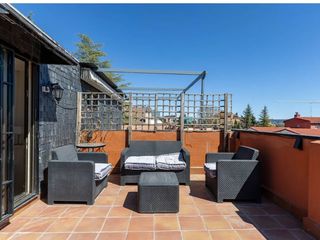 Lloguer Àtic a Pilar cavero 1. Atico duplex con terraza en arturo soria