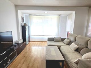 Piso en Samuntada 59. Espectacular vivienda en zona del eixample/sol i padris