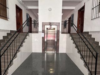 Piso en Carrer sidi-ifni 11. Muy barato