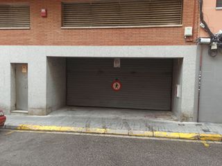 Aparcament cotxe a Carrer canelones 14. Parkin carrer canelones en venta.