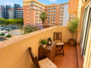 Pis a Santa barbara de casas 0. Magnifico piso al lado de la universidad