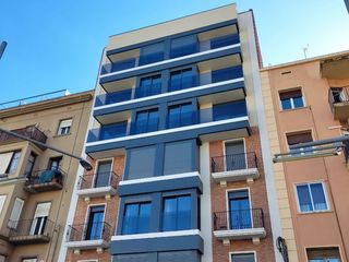 Location Attique à Ricard vinyes 2. Ático-dúplex seminuevo en ricard vinyes
