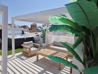 Piso en Calle doctor juan lópez sánchez 17. Villa moderna duplex a estrenar en gran via con acabados de dise