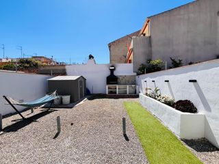 Planta baja en Ortega i gasset 7. Magnifico bajos en venta con jardin de 90m²